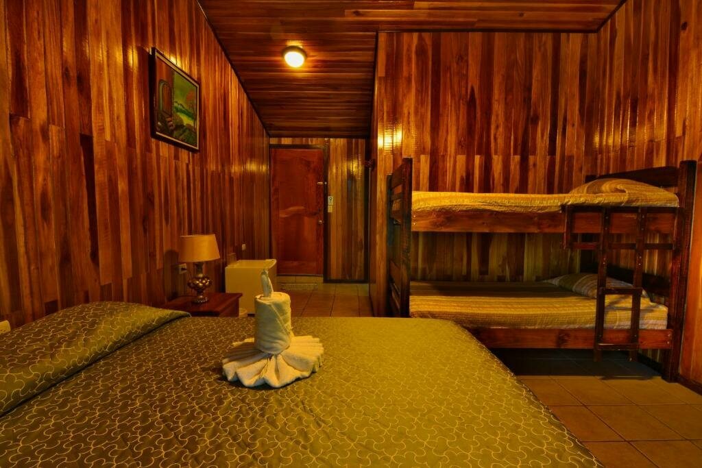 Hotel277