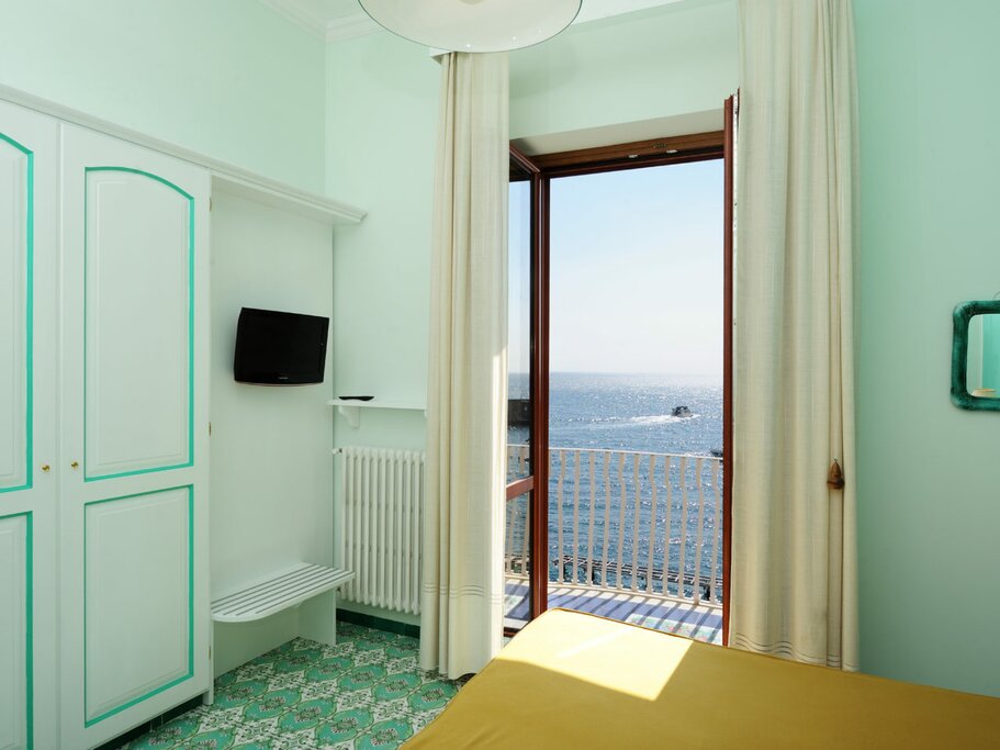 Hotel41