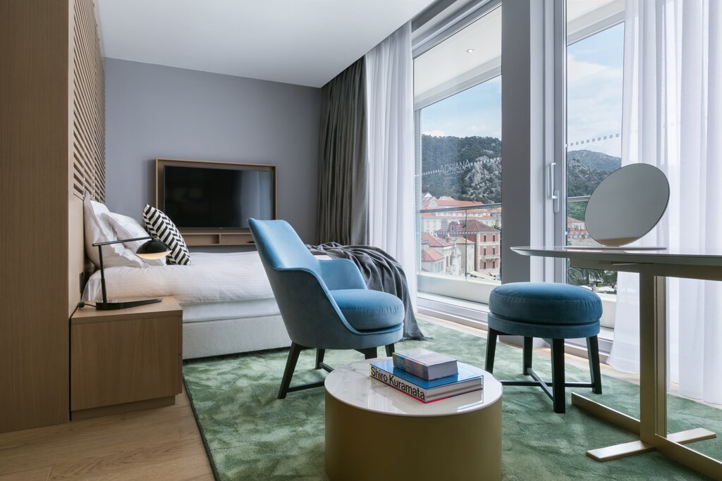 Hotel1327