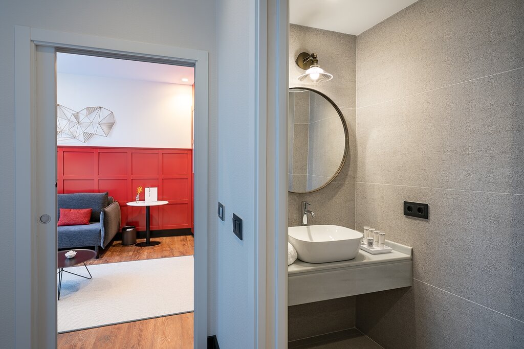 Hotel967