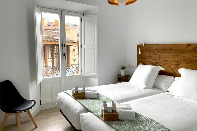 Hotel906