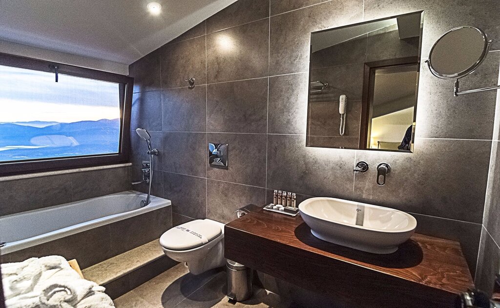Hotel584