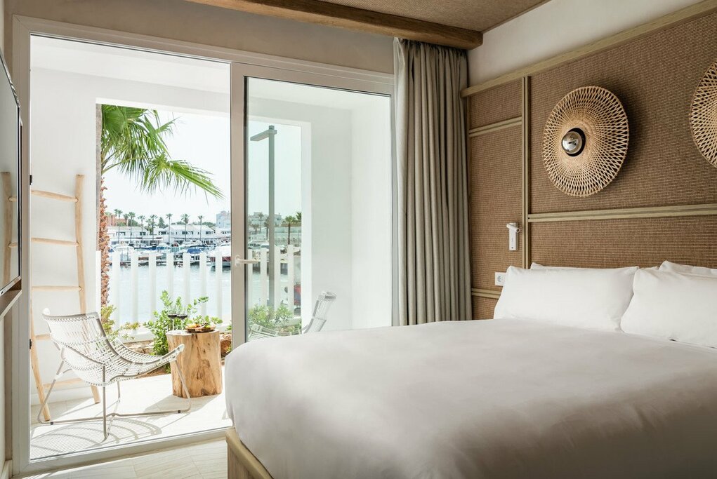 Hotel1000