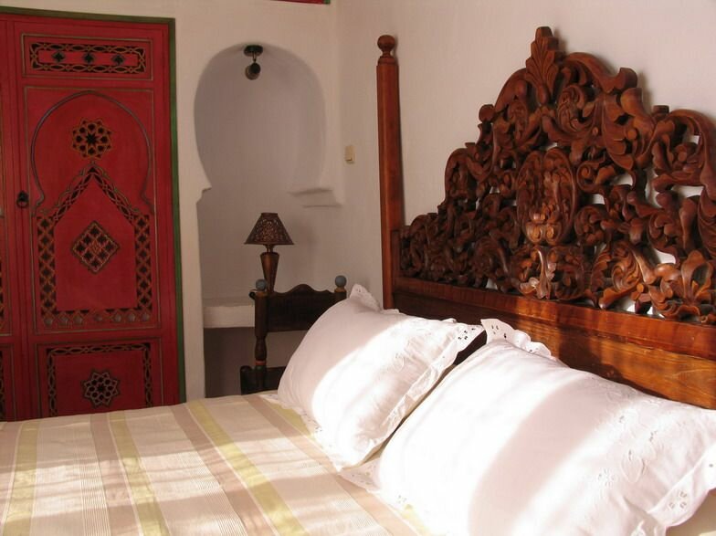 Hotel100