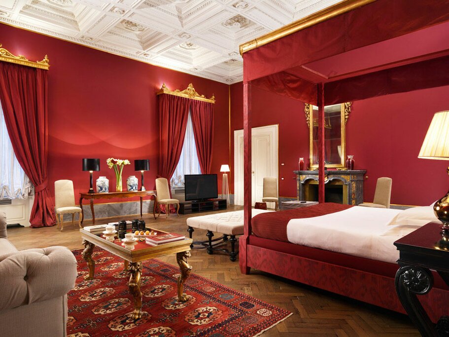 Hotel43