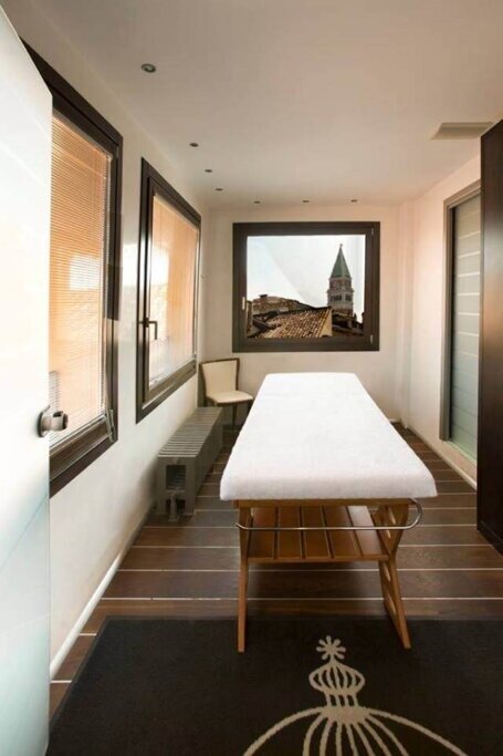 Hotel5