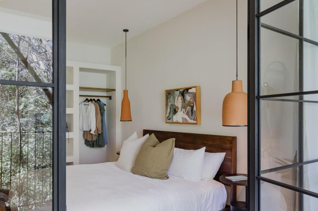 Hotel302