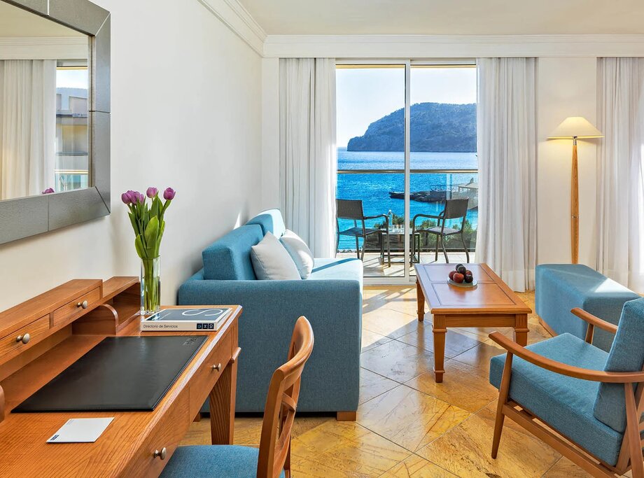 Hotel960