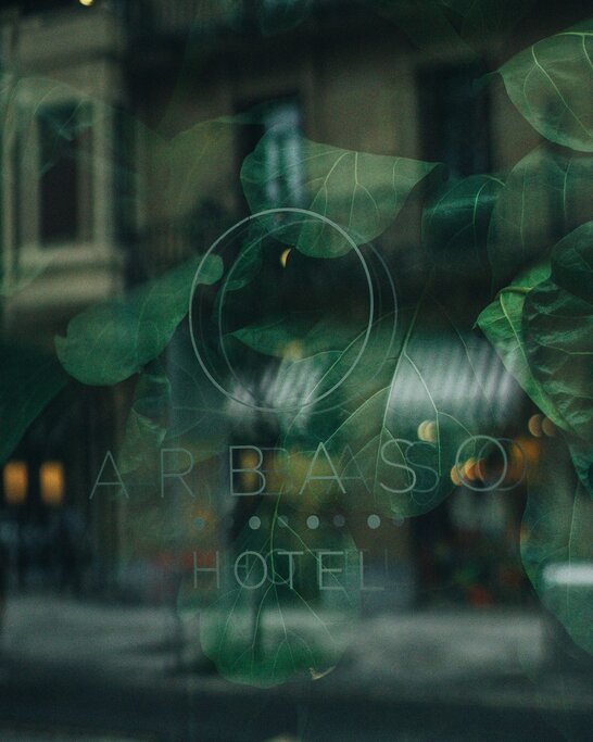 Hotel893