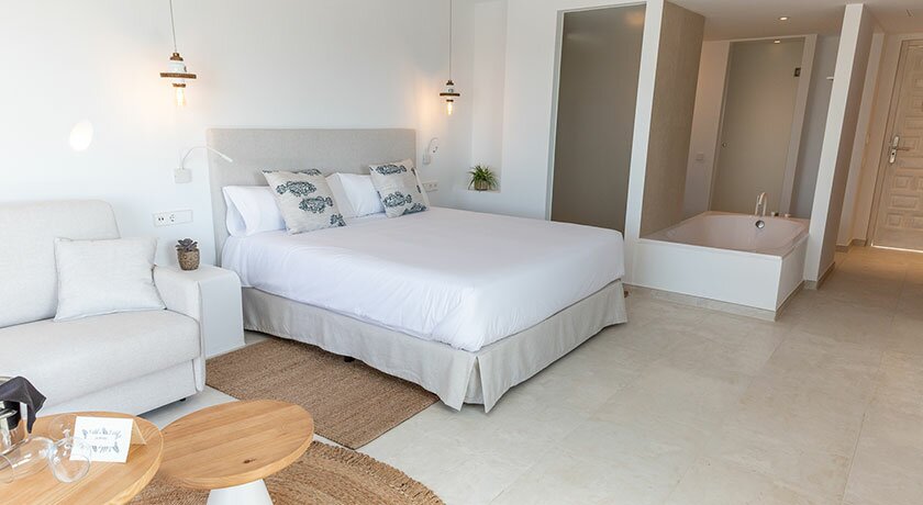 Hotel999