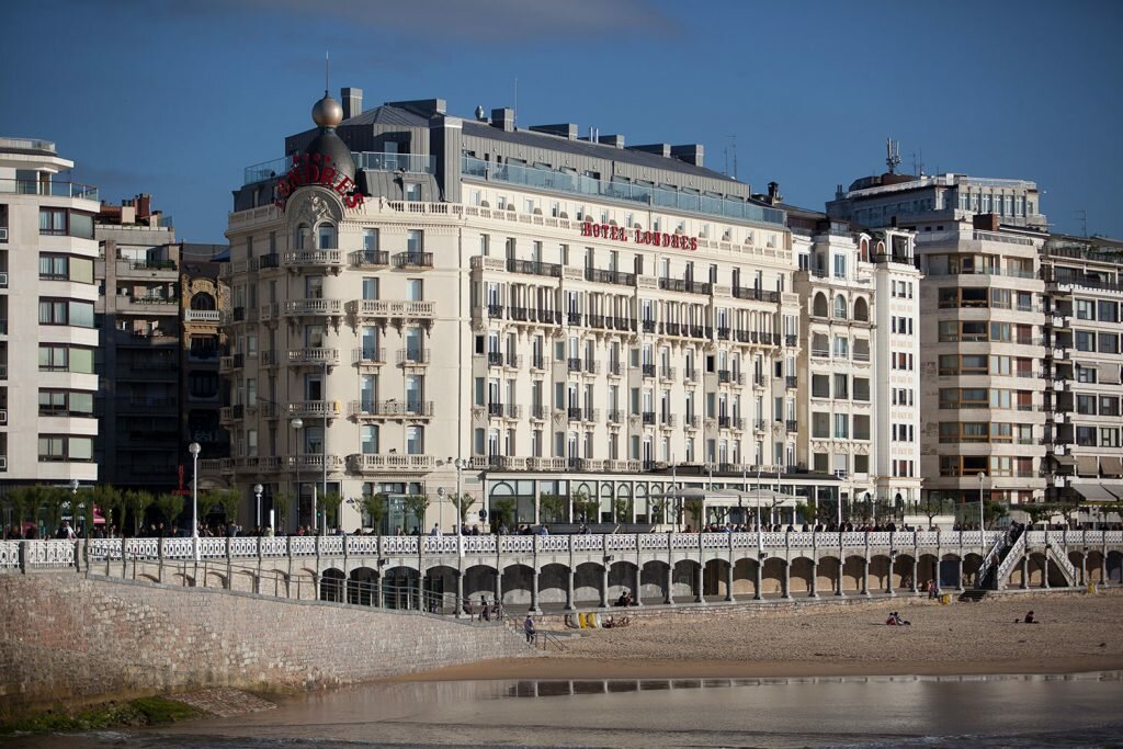 Hotel773