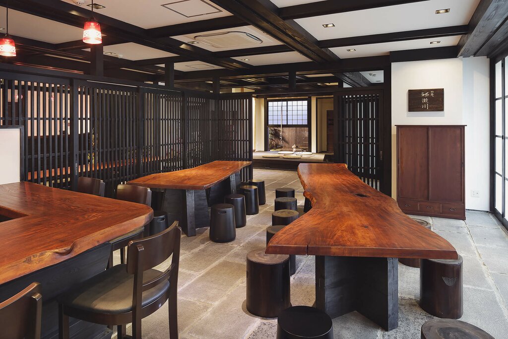 Hotel153