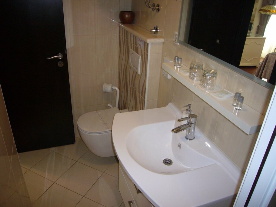 Hotel1349