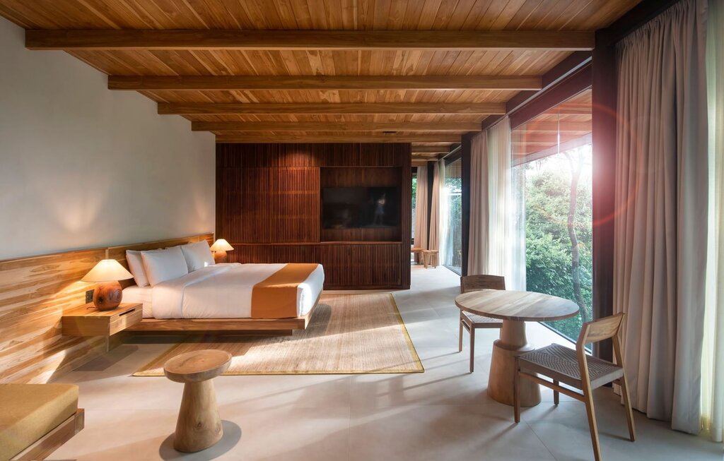 Hotel203