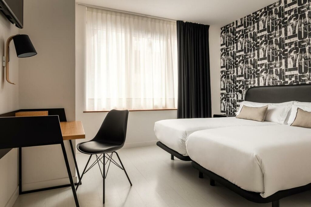 Hotel855