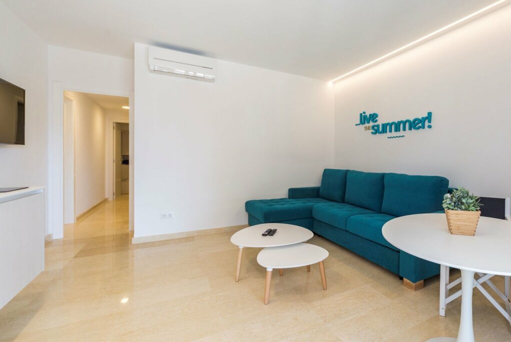 Hotel974