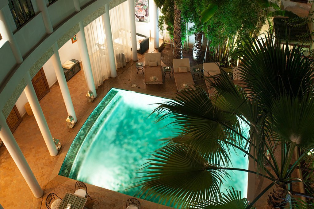 Hotel82
