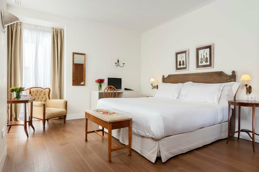 Hotel798