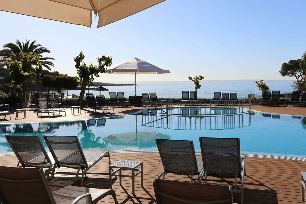 Hotel750