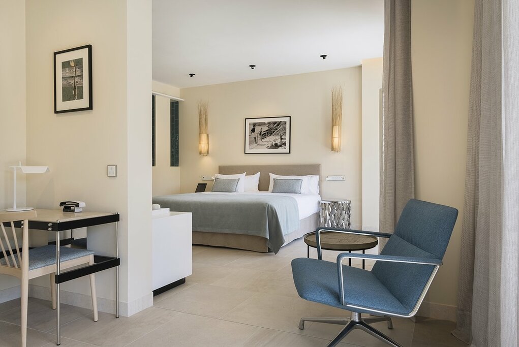 Hotel1074
