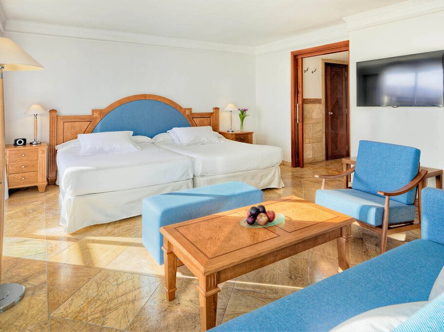 Hotel960