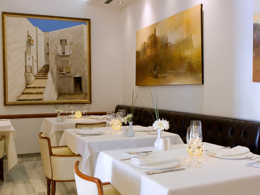 Hotel949