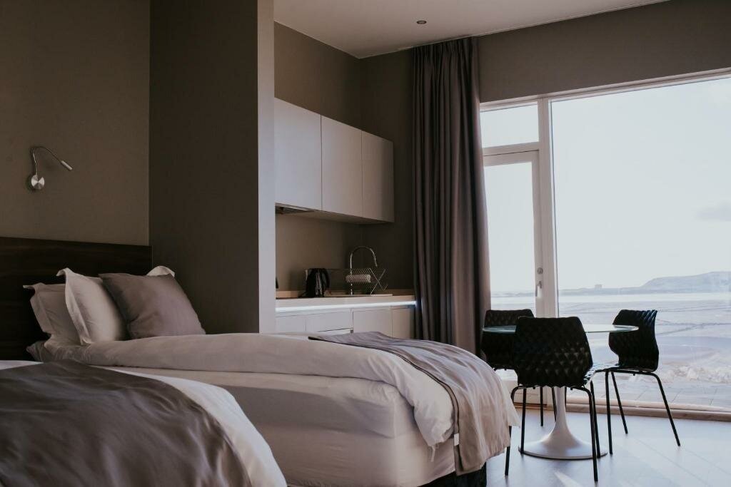 Hotel1214