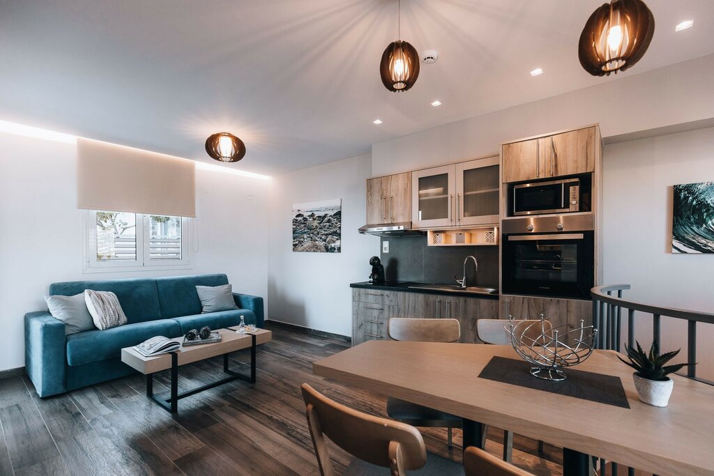 Hotel632