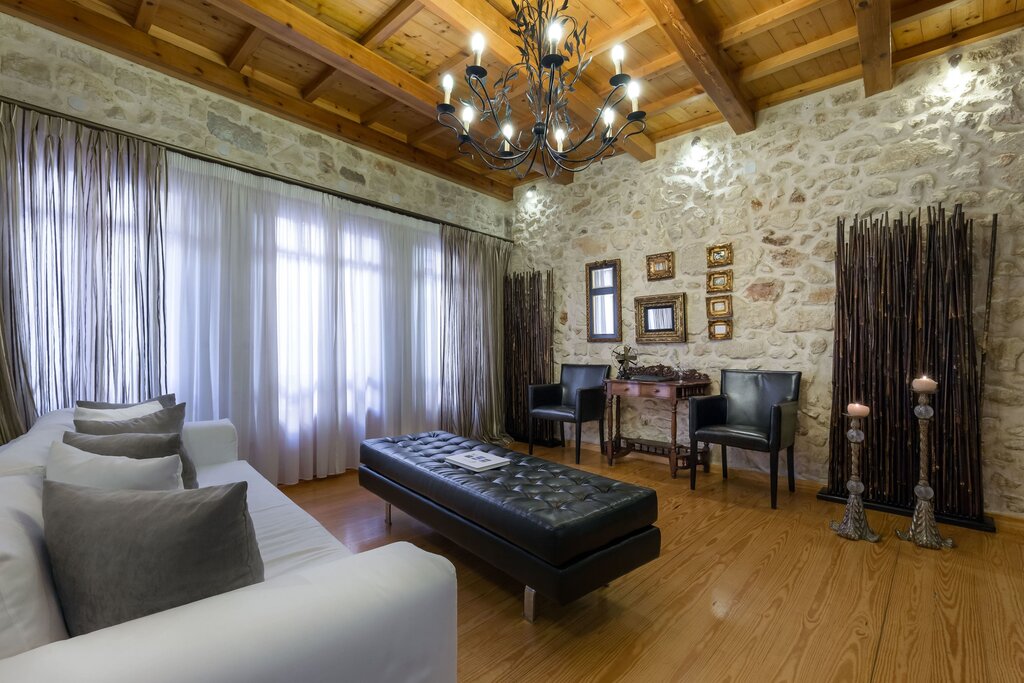 Hotel536