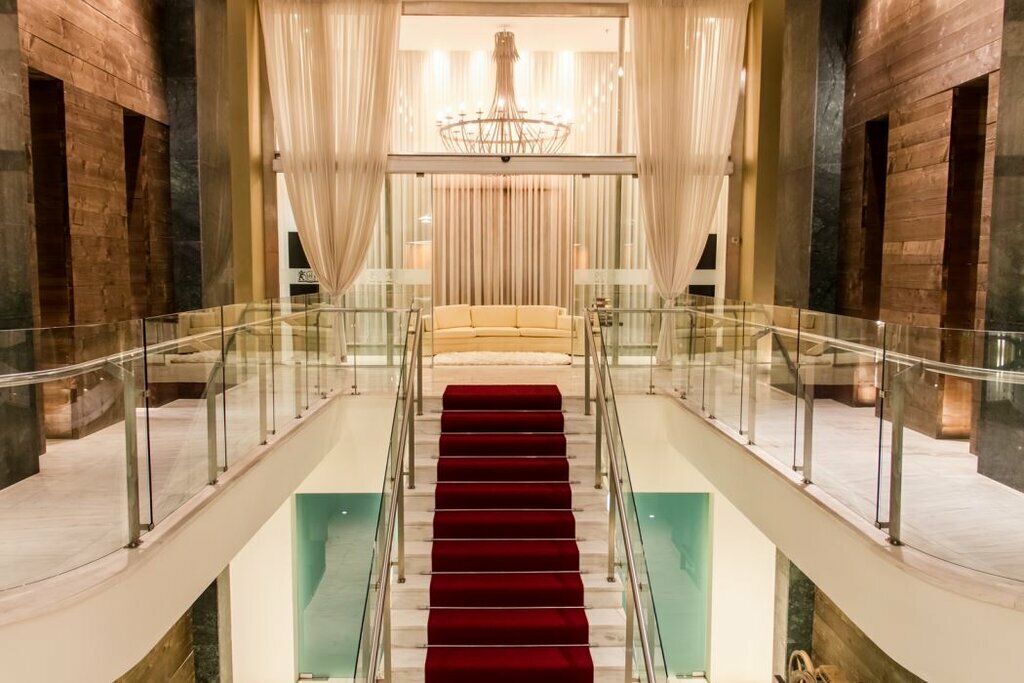 Hotel468