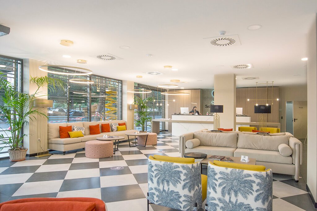 Hotel1025