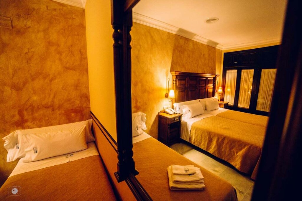 Hotel1100