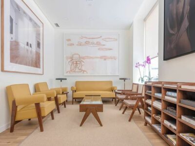 Hotel699