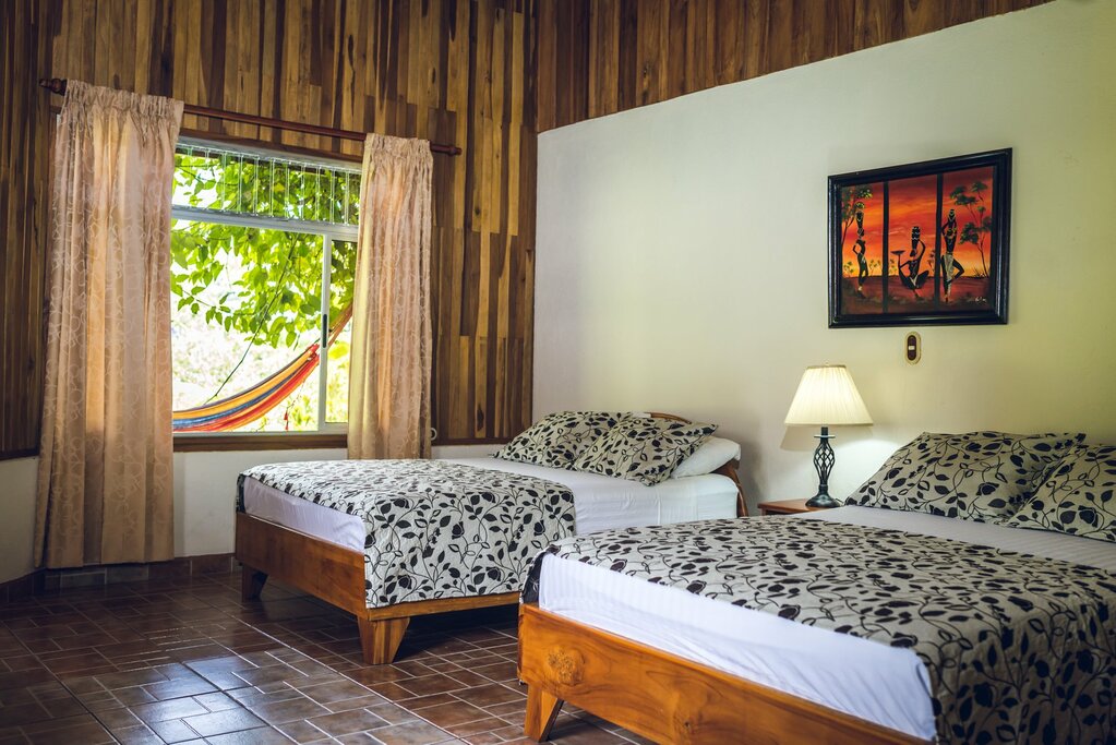 Hotel220