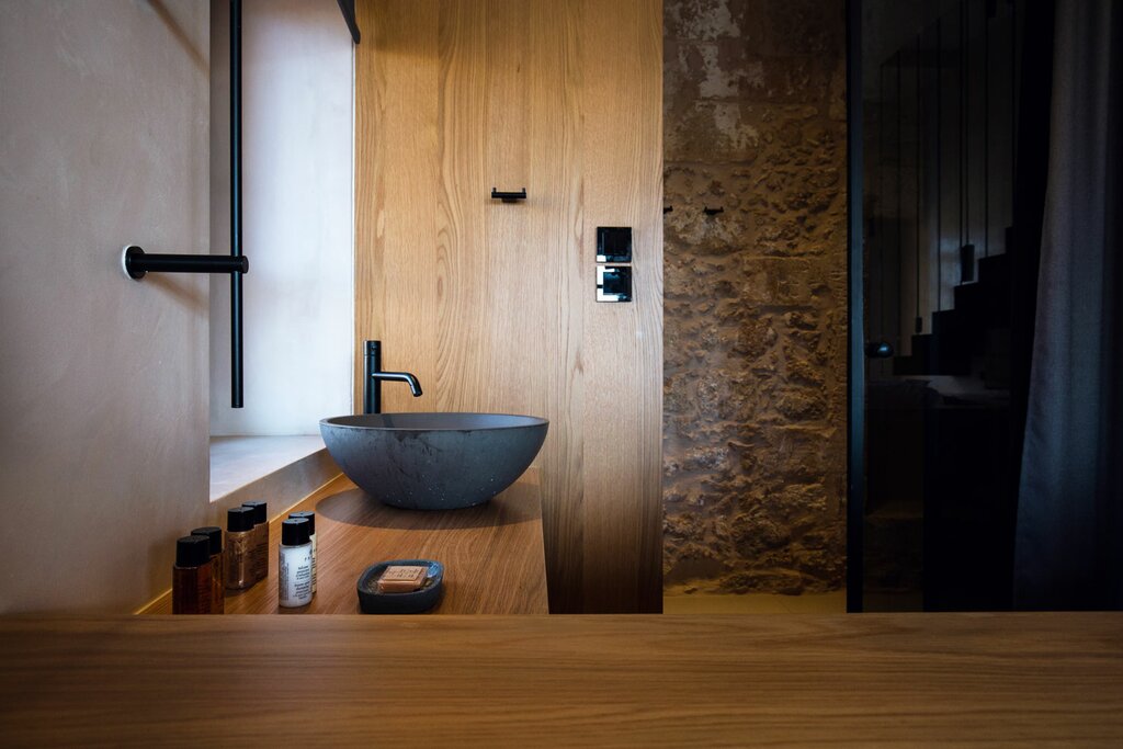 Hotel593