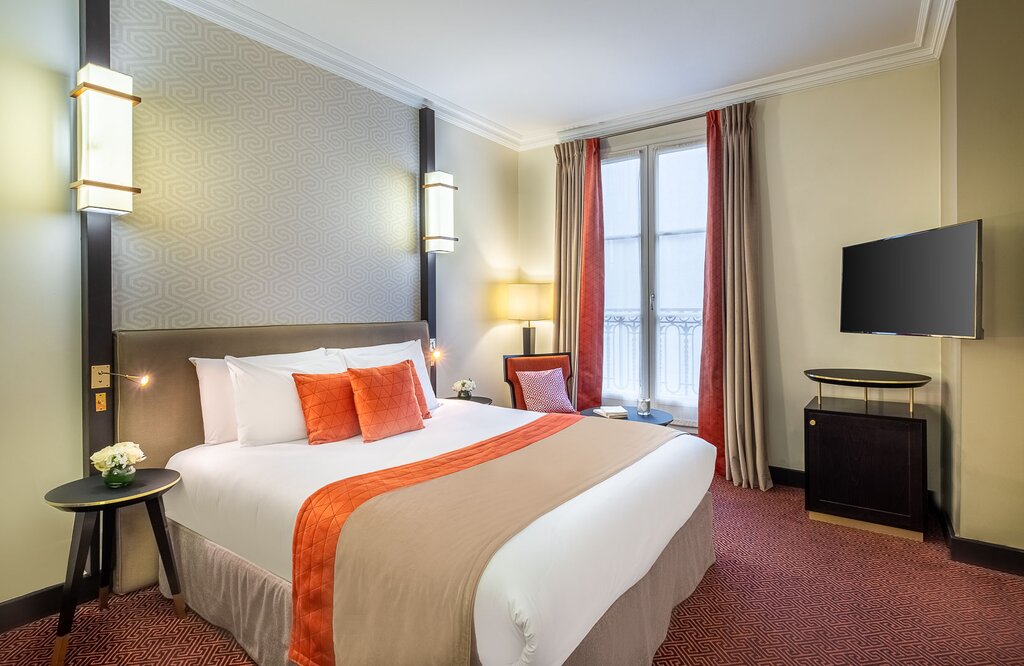 Hotel1300