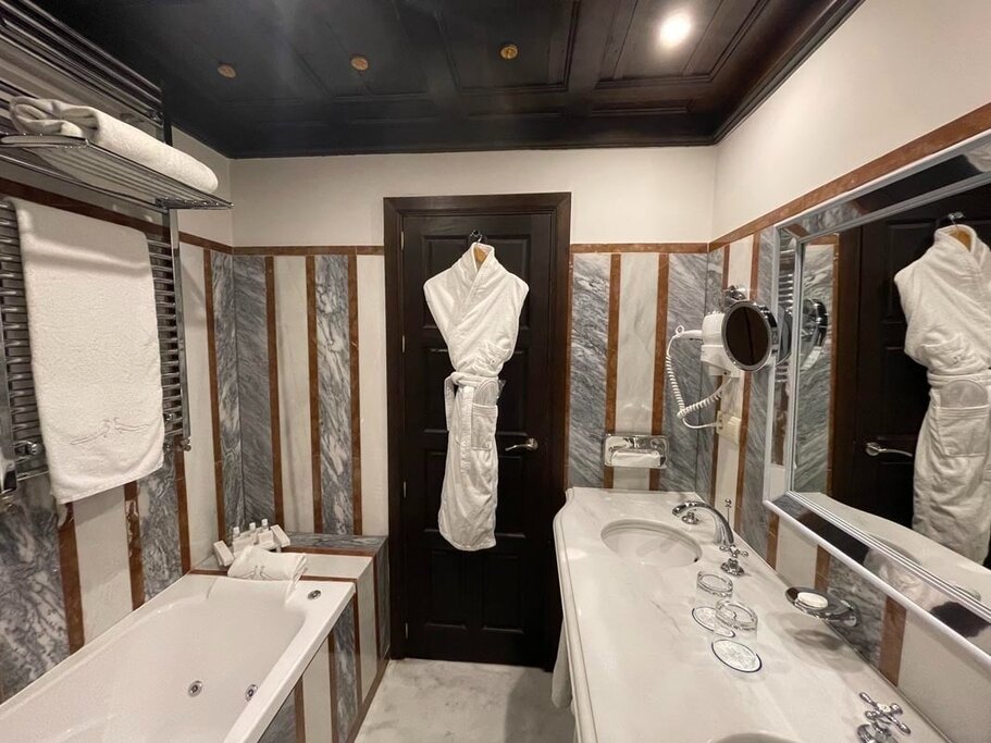 Hotel670