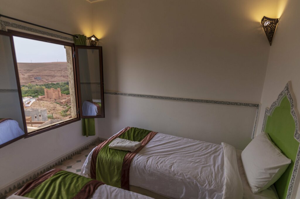 Hotel103