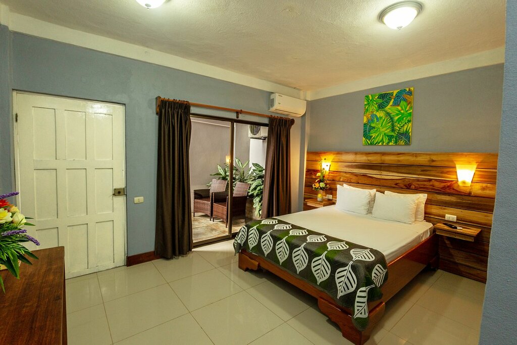 Hotel249