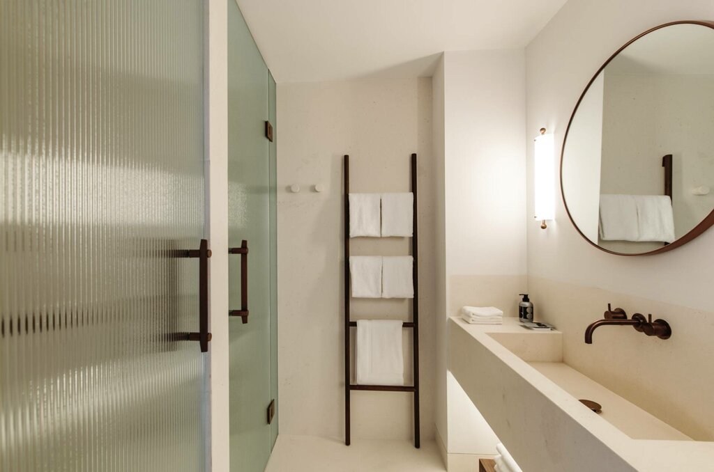 Hotel932