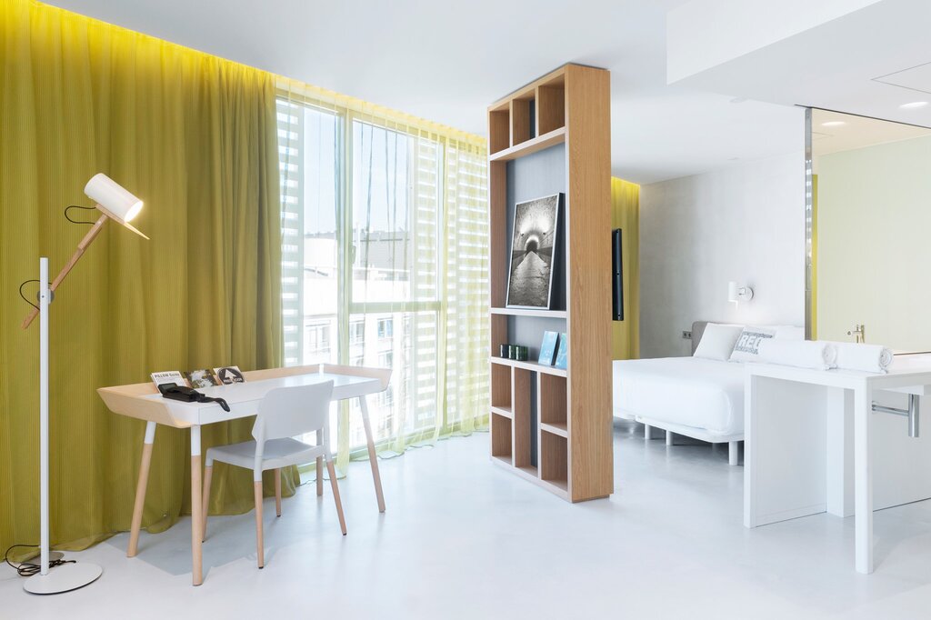 Hotel938