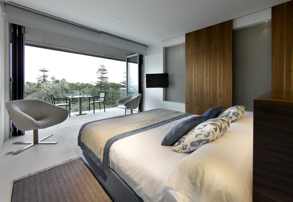 Hotel745