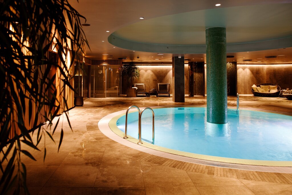 Hotel373