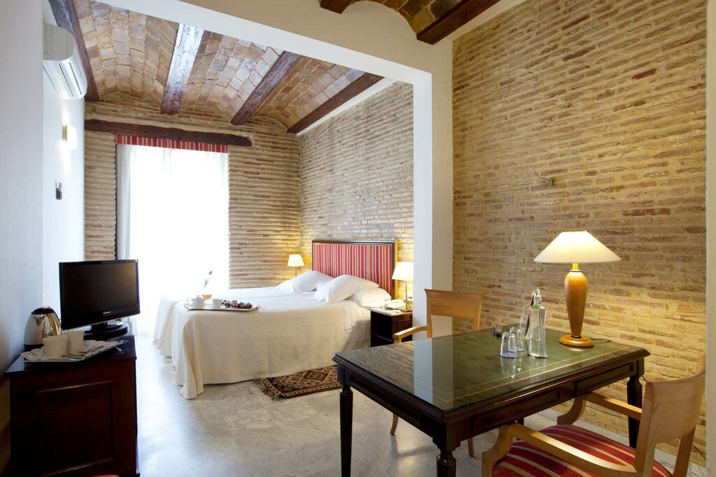 Hotel905