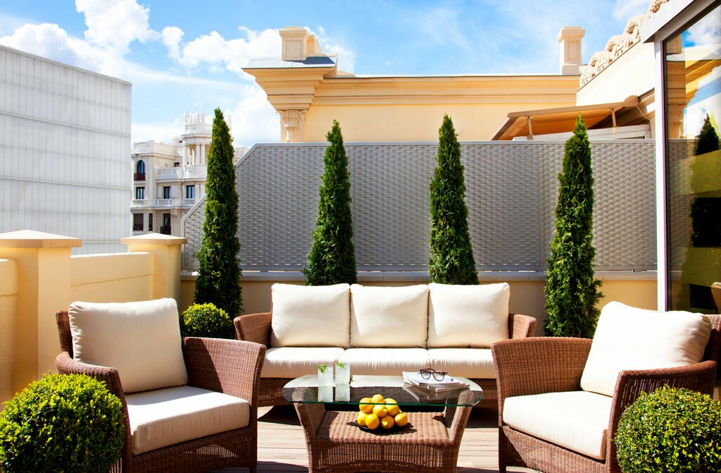 Hotel672