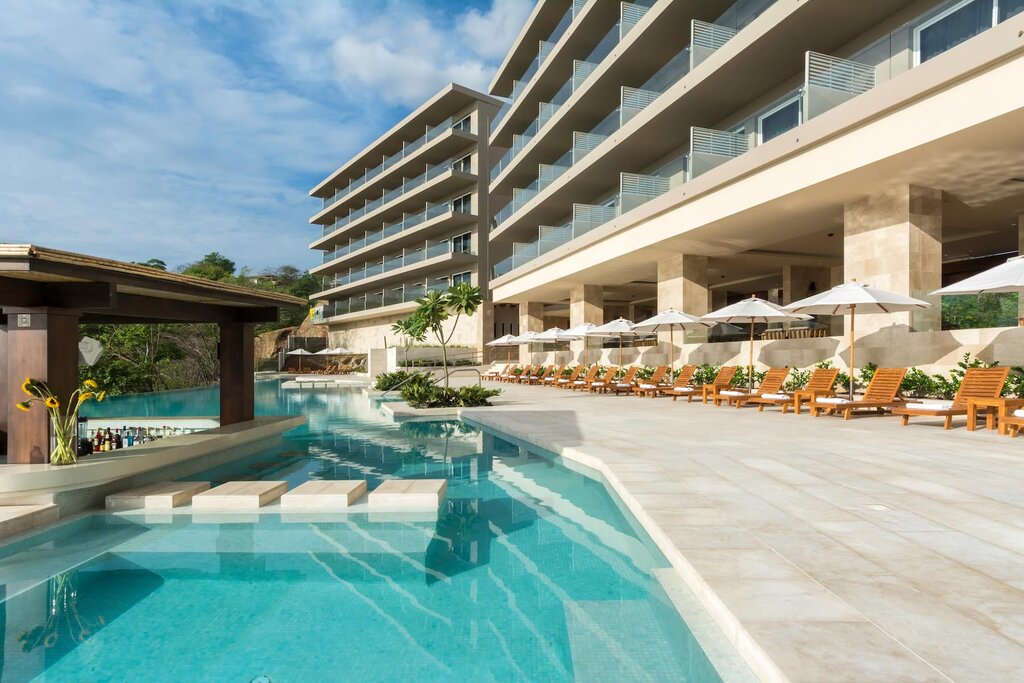 Hotel228