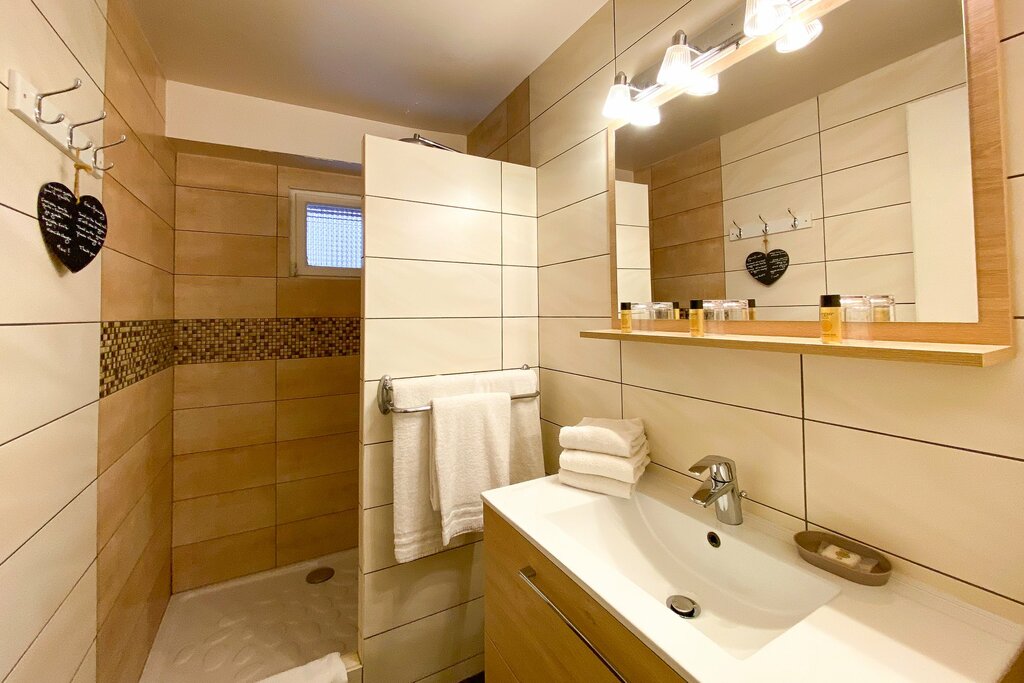Hotel1296