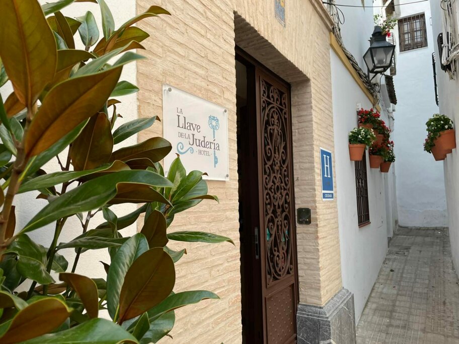 Hotel946