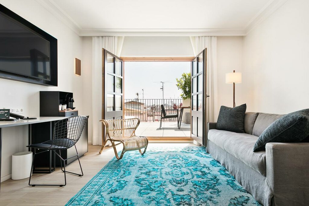Hotel965