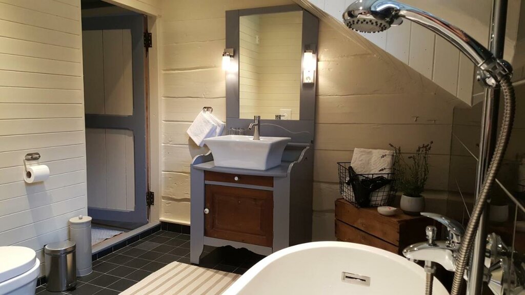 Hotel411